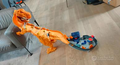 Hot Wheels piste e auto