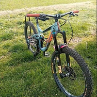 BICI MTB ENDURO GIANT REIGN
