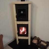 Stufa a legna con forno Nordica