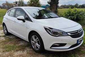 Opel Astra 1.6 CDTi