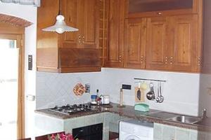 Bilocale con giardino