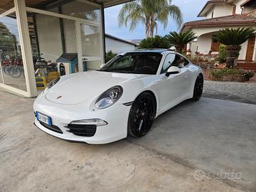 Porsche 991 Carrera