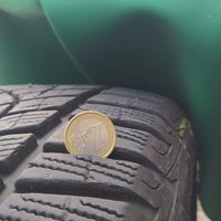 Gomme invernali goodyear 215/50 r18 92v