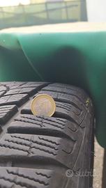 Gomme invernali goodyear 215/50 r18 92v