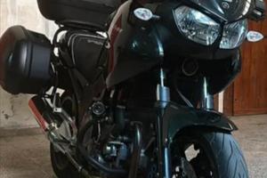 Yamaha TDM 900 con ABS 