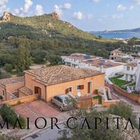 Cannigione | Luminoso trilocale con splendida vist