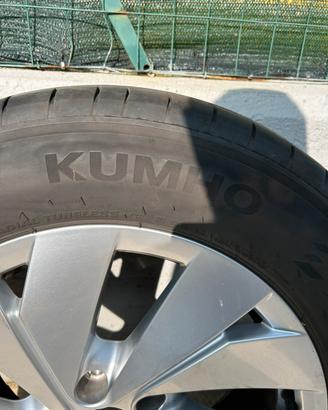 Cerchi e gomme Volkswagen