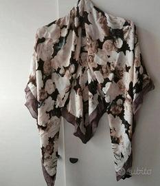 foulard Guess 