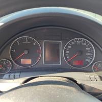 Quadro strumenti AUDI A4 1968cc diesel del 2006