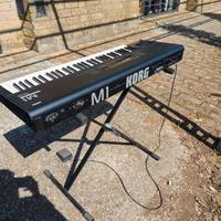 Piano korg M1