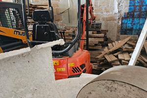 mini escavatore kubota U17 a3