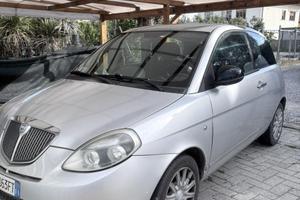 Lancia Ypsilon neopatentati