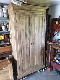 Armadio antico