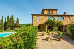Rustico / Casale di 645 m² con box auto a Sinalung
