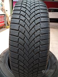 Gomme Bridgestone Blizzak invernali 235 55 19 105V