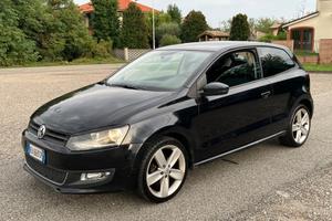 Volkswagen Polo 1.4 bezina euro 5 - Highline