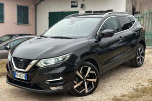 Nissan QASHQAI 1.5 dCi TEKNA EU6B TETTO FULLOPT KM