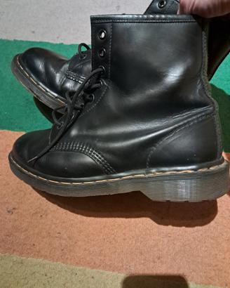 Dr Martens Made in England Original