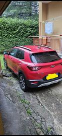 Kia Stonic 1.0 T-GDI 2017 ROSSA