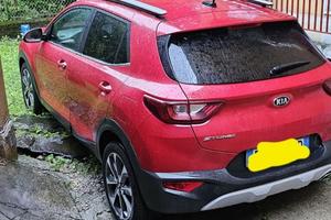 Kia Stonic 1.0 T-GDI 2017 ROSSA