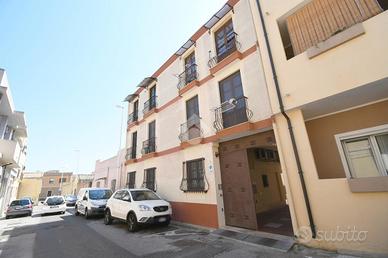 4 LOCALI A CAGLIARI