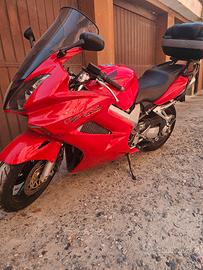 HONDA VFR 800 VTEC 