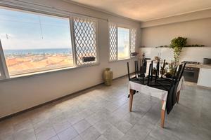166 m² ristrutturato con vista mare