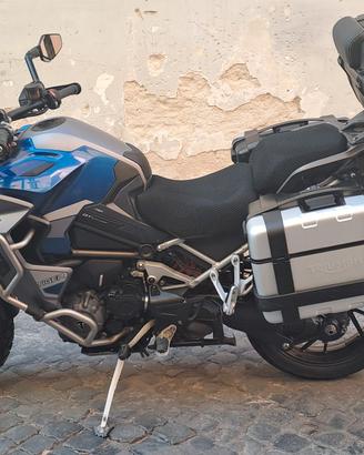 TRIUMPH 1200 GT EXPLORER
