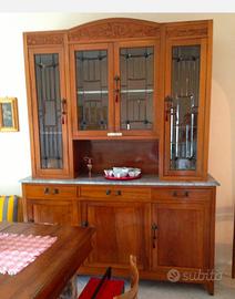 Credenza in stile Liberty