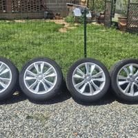 Cerchi lega 17" AUDI A3 con gomme  225 45 17