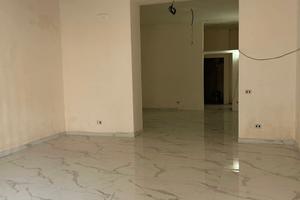 Locale commerciale (uso negozio, ufficio, etc.)