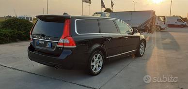VOLVO V70 EURO 6B