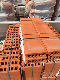 Cimase / coprimuro torato in cotto