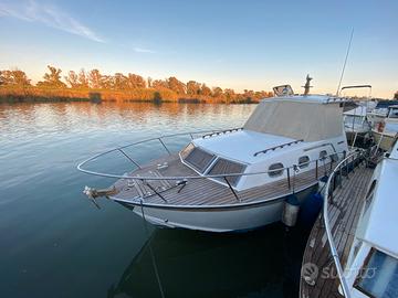 Barca 8m Pilotina Tognacci Smeraldo