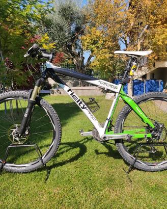 Mtb in carbonio