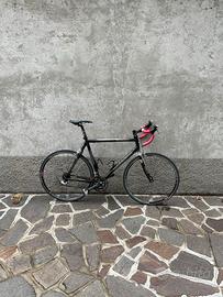 Bicicletta Carrera Karma 9 velocità + accessori