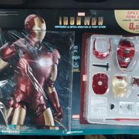 IRON-MAN Casco in metallo con LED (NUOVO)