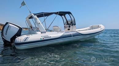 MAR.CO Twentythree 7,40 m – Evinrude G2 200HO