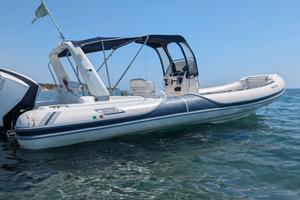 MAR.CO Twentythree 7,40 m – Evinrude G2 200HO