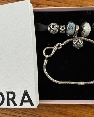 Bracciale PANDORA Infinito 18cm con 6 Charm ALE925