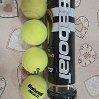 4 palle da tennis più contenitore 