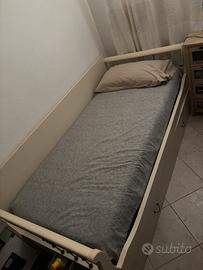 Letto con cassettone estraibile sotto