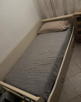 Letto con cassettone estraibile sotto