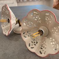 Coppia di applique in ceramica