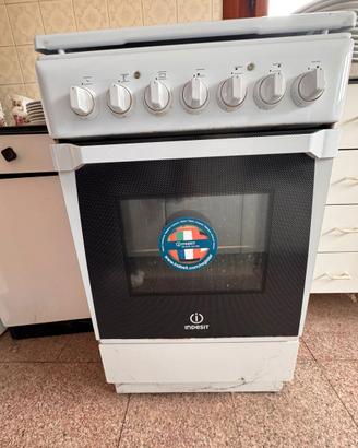 Forno con piano ad induzione