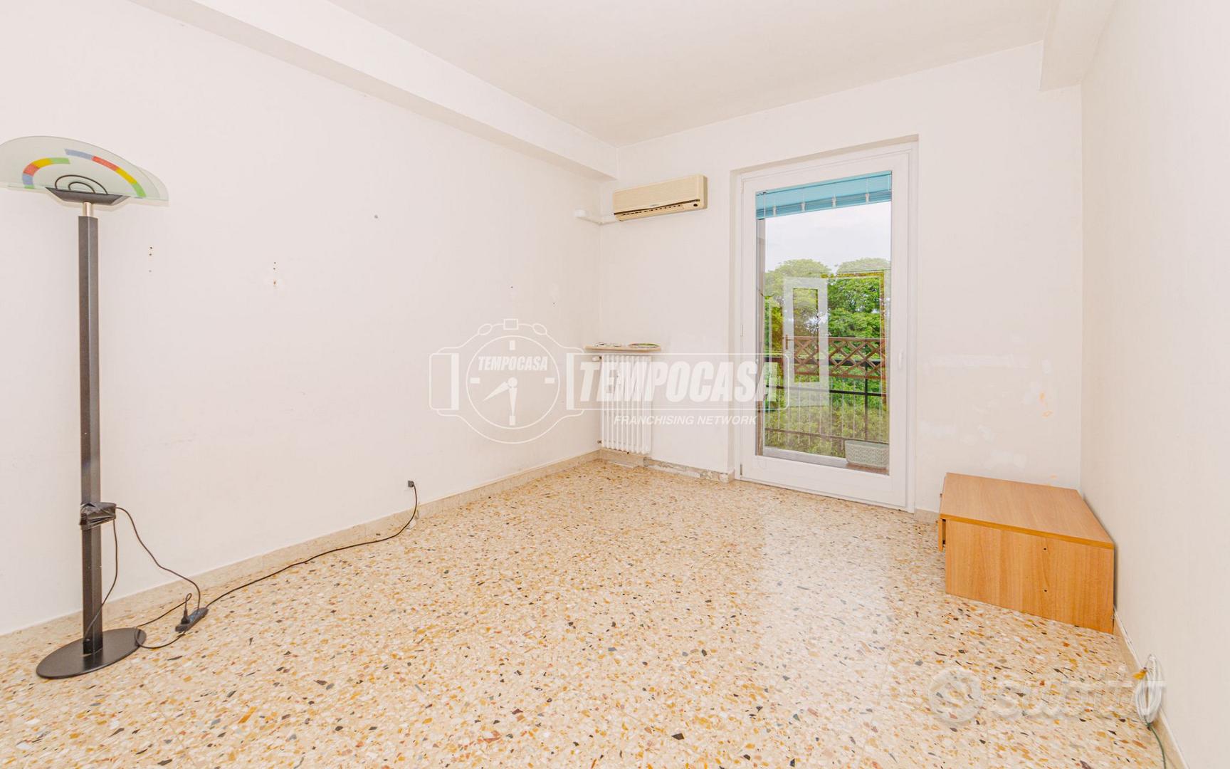 Apartment in Vigevano, Pavia - Vista 4