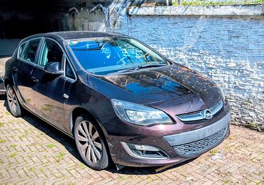 Astra 1400 Motore A14NET 
