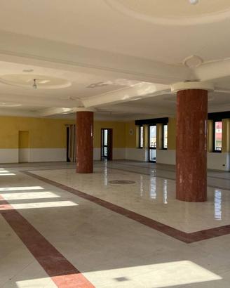 Immobile di 500 m² con 2 locali a Cercola