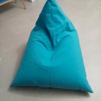 pouf colore blu