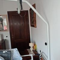 barra solleva malati per letto